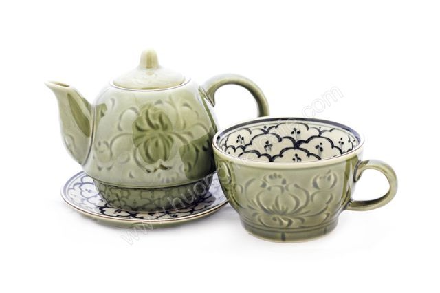 Pair Teapot & Cups floral lotus