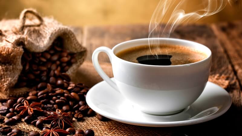 A group of researchers from Tianjin Medical University (China) has discovered that caffeinated drinks can help reduce the risk of stroke while also helping reduce memory loss and dementia, wisdom.