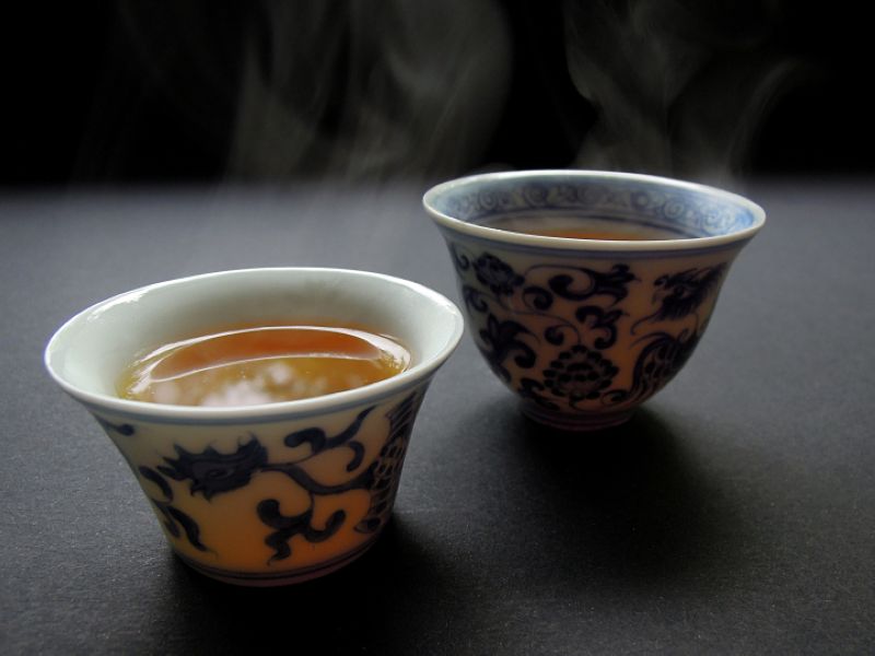 Lotus Green Tea has excellent tast Lotus Green Tea has excellent taste, with subtle fragrance of Lotus with the sweet after taste of Thai Nguyen tea